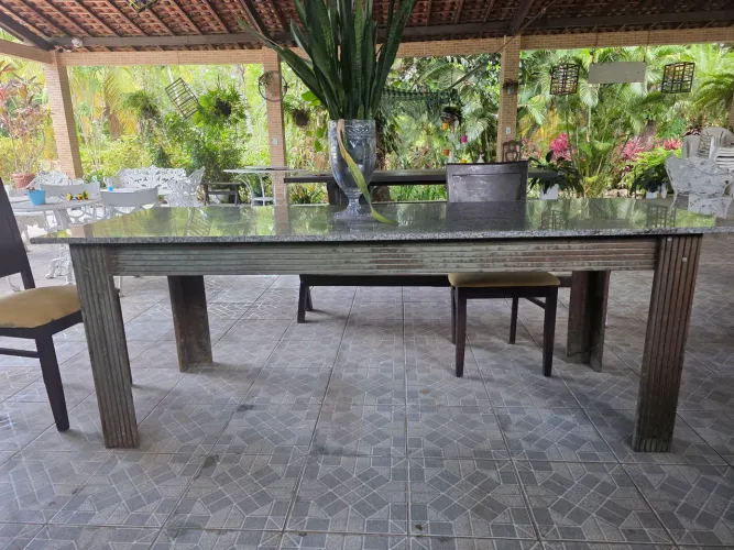 MESA DE MÁRMORE