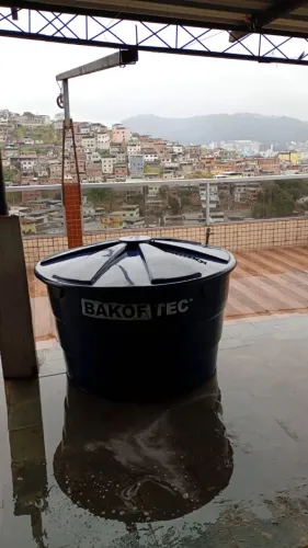Caixa de água 1000 L