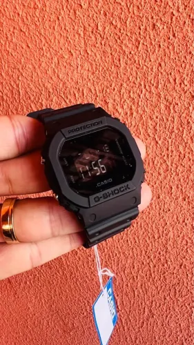 Relógio G-shock DW 5600bb