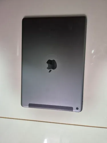 IPad 256GB Semi Novo