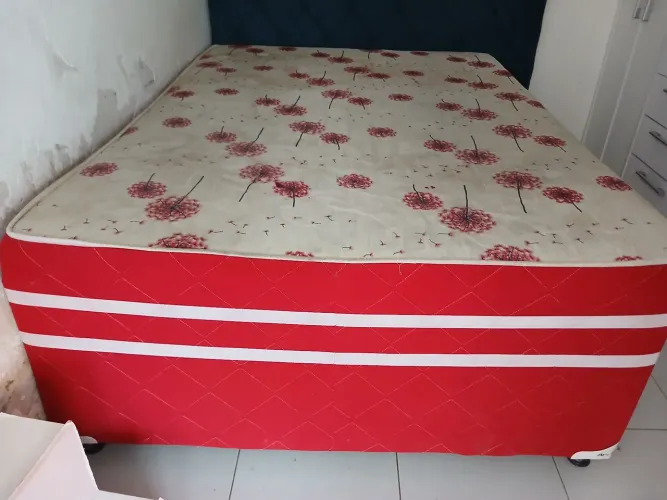 Cama box no precinho, 