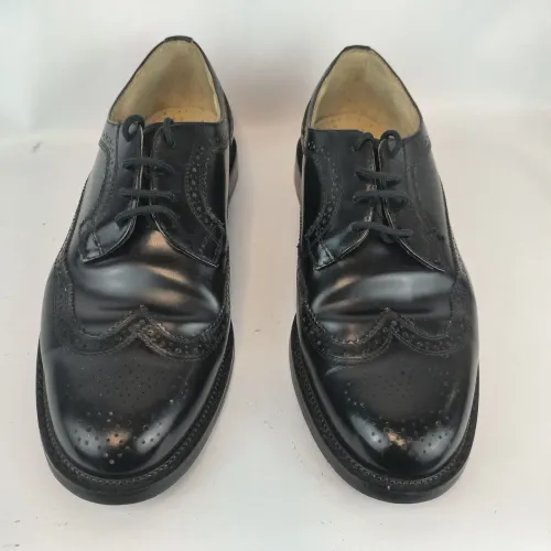 Sapato tipo Brogue Wingtip couro autêntico tamanho 40 solado couro