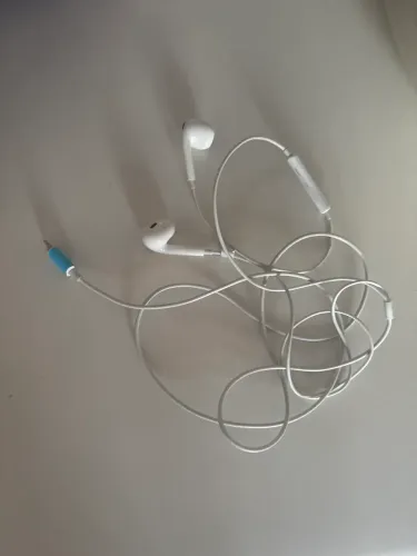 Fone de ouvido bluetooth com fio (iPhone 14, 13, 12, 11 e X, incluindo Pro e ProMax)