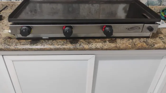 Chapa de hambúrguer e utensílios