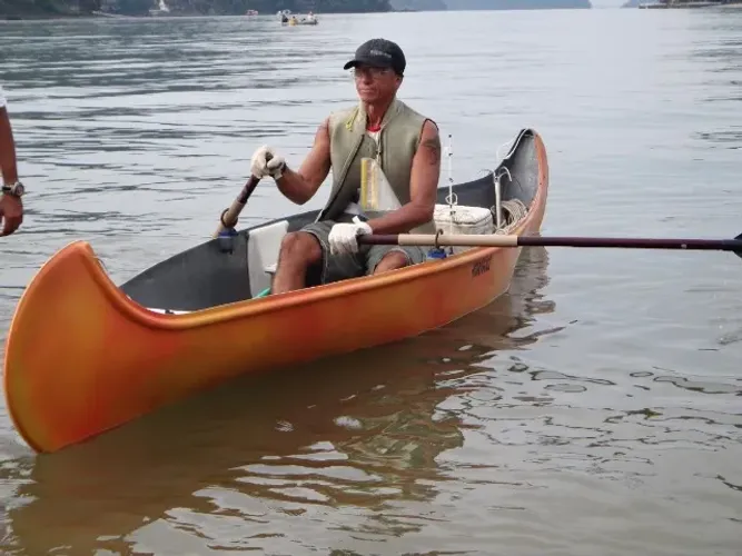 Canoa Canadense três lugares