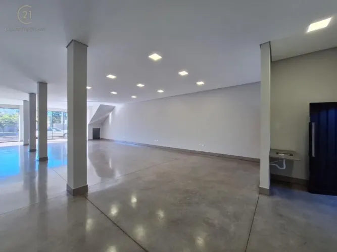 Loja para alugar em Londrina, Igapó, com 125 m²