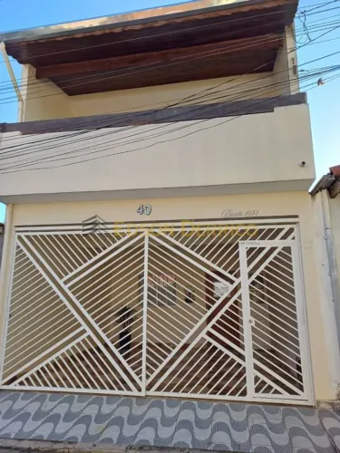 Sobrado com 3 Quartos à Venda, Ponte Alta - Aparecida