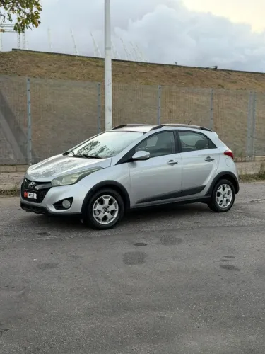 Hyundai HB20X Style 1.6 Flex 16V Aut. 2015