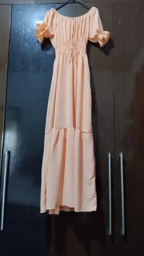 Vendo vestido novo