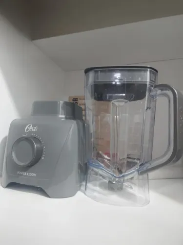 Liquidificador Oster 1100W 3,2 Litros cor Cinza