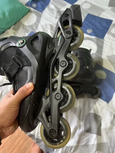 Patins preto tamanho 35/36