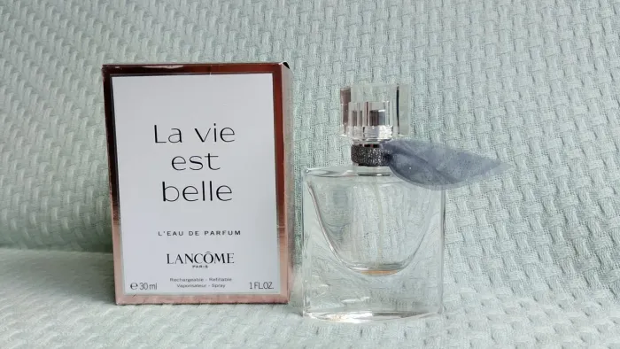 Frasco VAZIO REFILÁVEL La vie est belle Lancôme 30 ml