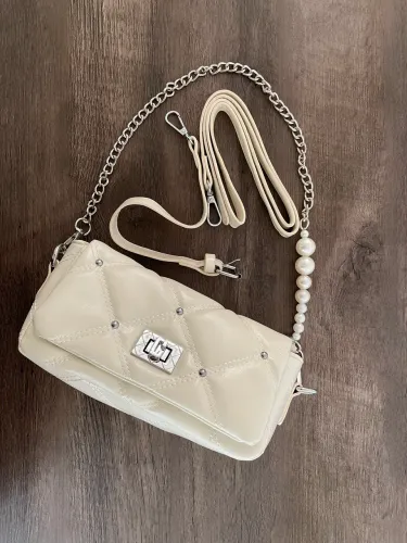 Bolsa Tiracolo Matelassê Femenina 