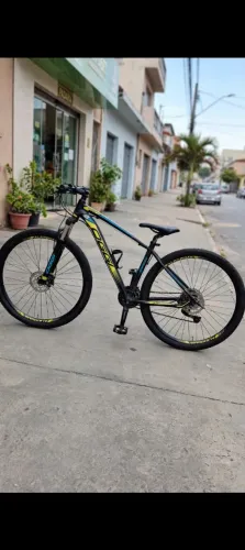 ? OGGI BIG WHEEL 7.0 ARO 29 - 2020 - 18V - PRETA ITÁLIA ?