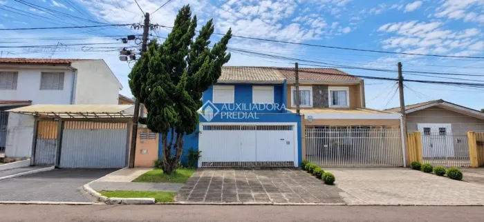 Sobrado à venda no Cajuru - Curitiba/PR