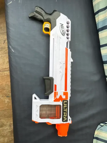 Nerf Ultra Strike F6024