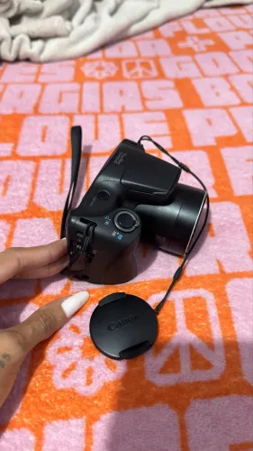 Canon sx400 is
