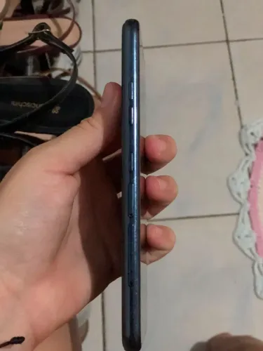 Vendo LG k12 em boas condições, funcionando tudo