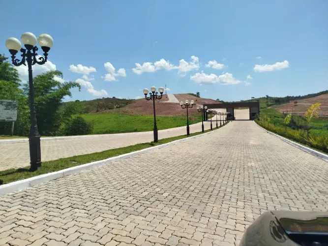 Lote com vista para a Serra de São José no condomínio fechado de Tiradentes.- MG
