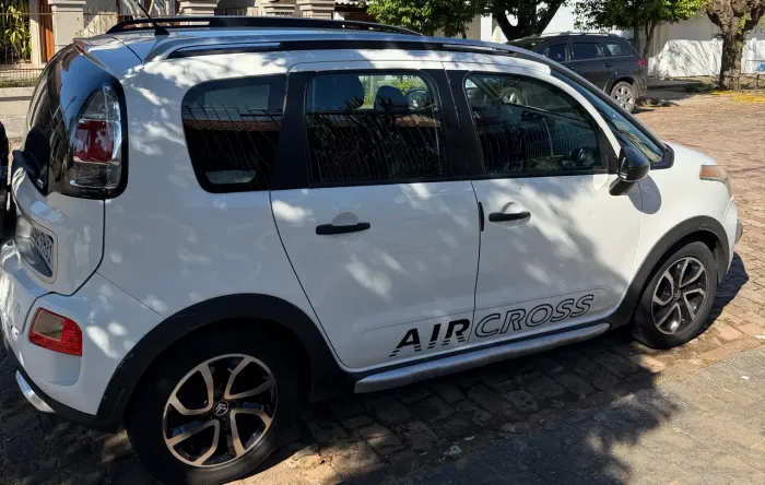 Citroen Aircross GLX 1.6 Flex 16V 5P Aut. 2013