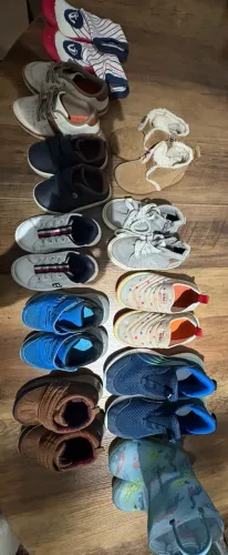Tênis e sapatos