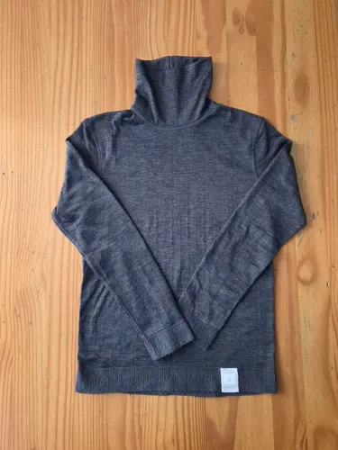 blusa termica gola alta cinza wedze