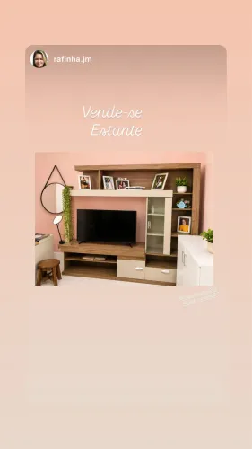 Estante de sala