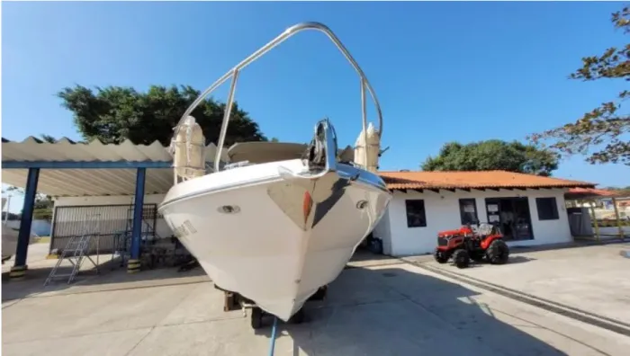 Triton i275 2014, único dono, 192h 