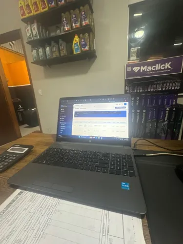 Vendedor oficina mecânica