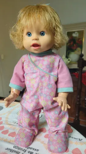 Boneca antiga little mommy primeiros passos