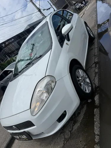 Fiat Punto Attractive Italia 1.4 F.flex 8V 5P 2012