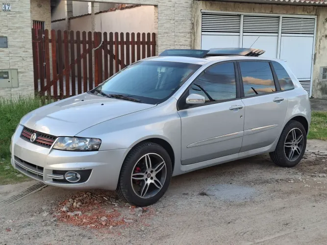Fiat Stilo Dualogic 1.8 Sporting Flex 8V 5P 2009