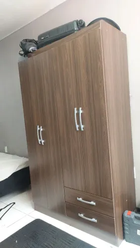Vendo guarda roupa