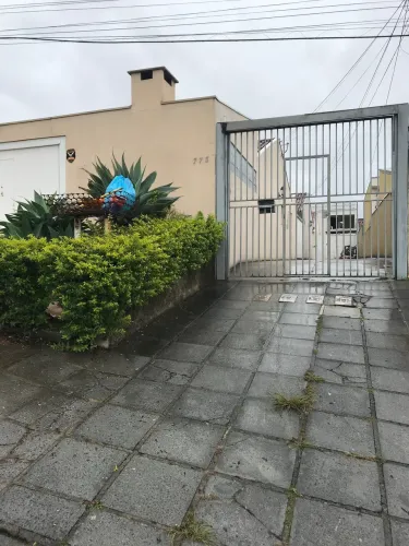 CASA com 3 dormitórios à venda com 65m² por R$ 335.000,00 no bairro Bairro Alto - CURITIBA