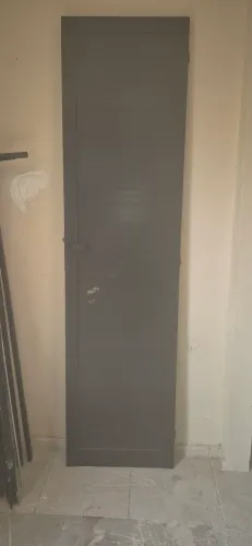 Vende-se porta 