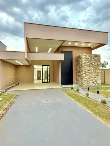 Casa em Condomínio - Terras Alpha 2 | Em Frente à Praça | Lugar Tranquilo