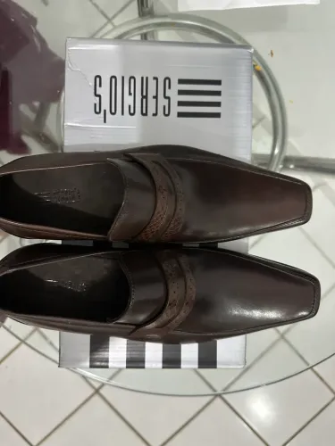 Sapato da Sergio?s novo na caixa