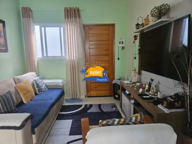 Casa de Condomínio à venda em Bertioga-SP, bairro Maitinga! 2 quartos, 1 suíte, 2 salas, 3