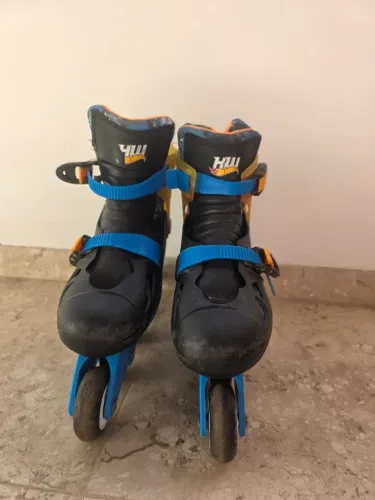 Patins Roller Infantil Hot Wheels Original Preto E Azul (Usado)