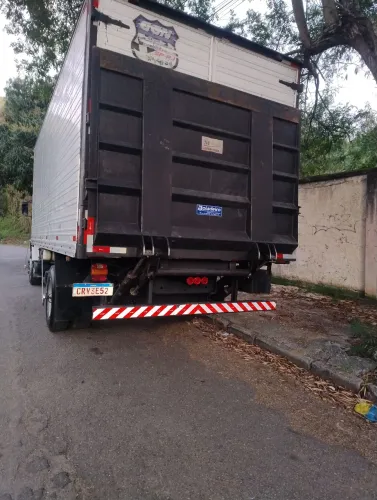 Vendo caminhão VW 16200 toco baú