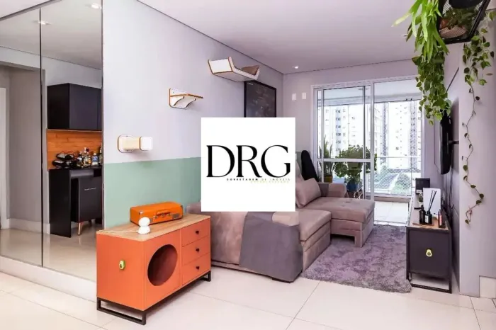 APARTAMENTO À VENDA NO PRAÇAS DA LAPA