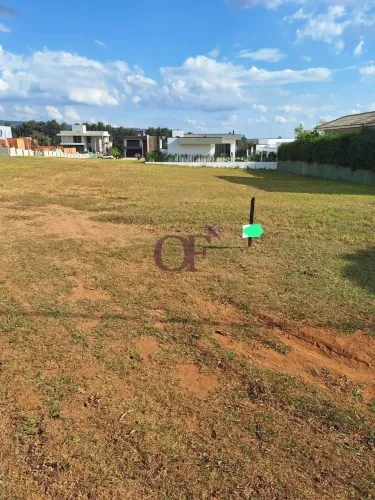 Terreno 1.000 m² à venda no Condomínio Portal Japy Golf Club, Cabreúva/SP  Ao pé da Serra 