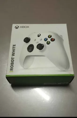 Controle Xbox one Xbox series branco na caixa