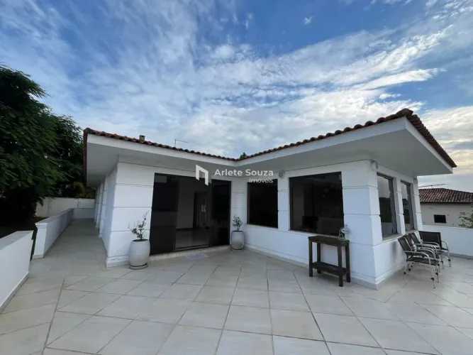 Casa em Condomínio para Locação em Arujá, Arujázinho IV, 3 dormitórios, 1 suíte, 5 banheir