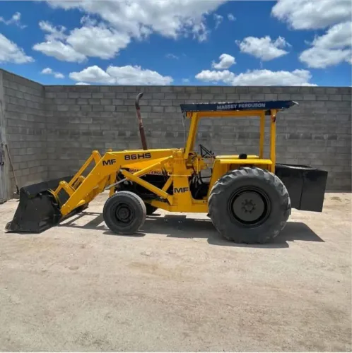 Carregadeira mf 86.