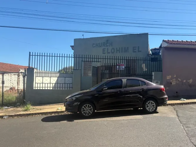 Terreno com Salão em Porto Ferreira