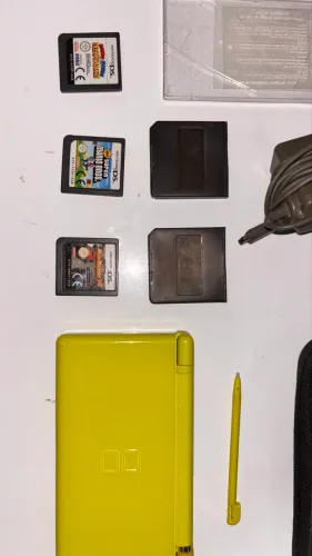 NINTENDO DS life na cor KIWI ?