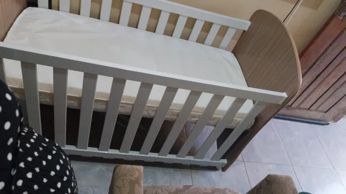 Berço/cama 3 em 1 americano semi novo baratinho