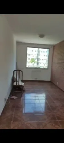 Alugo Apartamento 2 quartos, sala, banheiro e cozinha