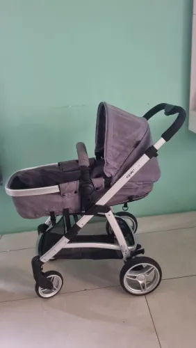 Carrinho de bebê moisés infanti epic lite